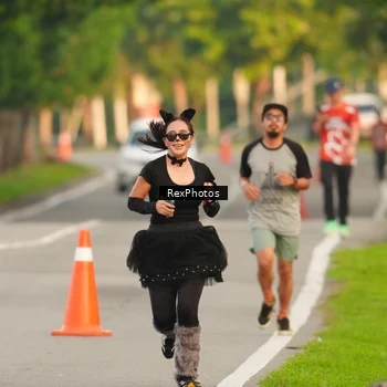 Runner Photo 8004992