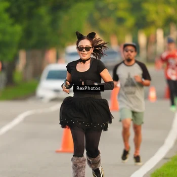 Runner Photo 8005002