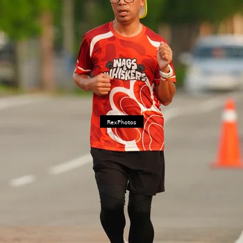 Runner Photo 8005003
