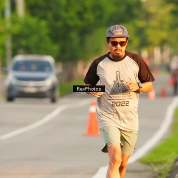 Runner Photo 8005015