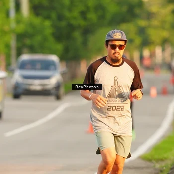 Runner Photo 8005016