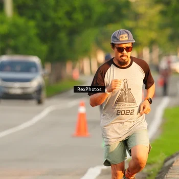 Runner Photo 8005018