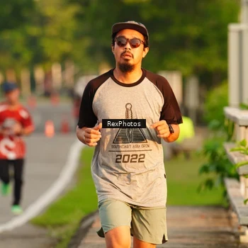 Runner Photo 8005024