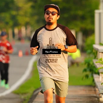 Runner Photo 8005025