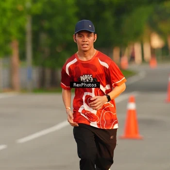 Runner Photo 8005037