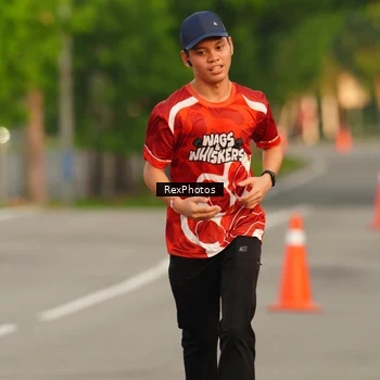 Runner Photo 8005039