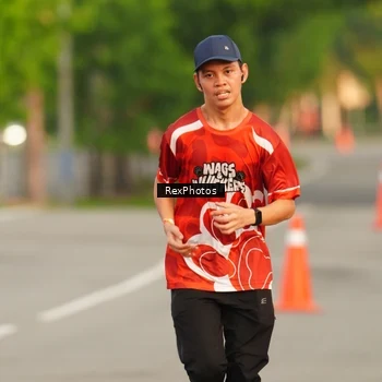 Runner Photo 8005040