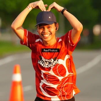 Runner Photo 8005043