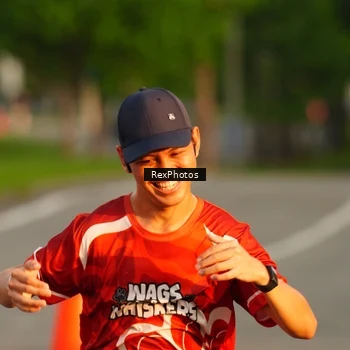 Runner Photo 8005048
