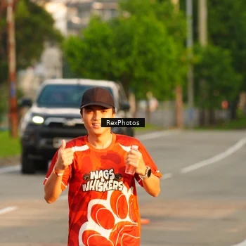 Runner Photo 8005074