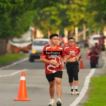 Runner Photo 8005076