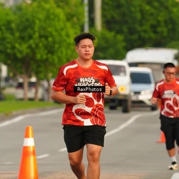 Runner Photo 8005087