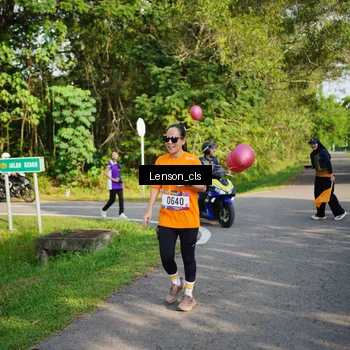 Runner Photo 8005088