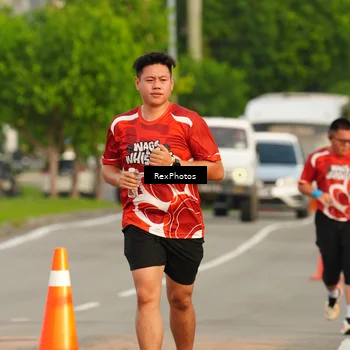 Runner Photo 8005095