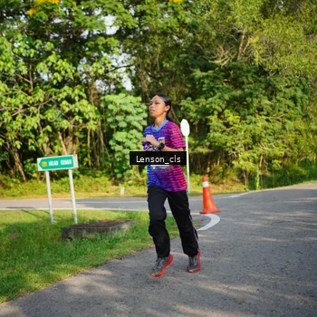 Runner Photo 8005140