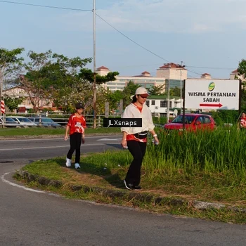 Runner Photo 8005168