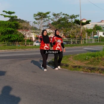 Runner Photo 8005202