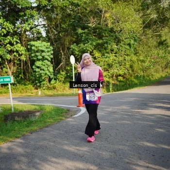 Runner Photo 8005210