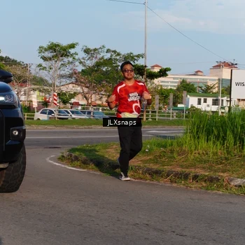 Runner Photo 8005220