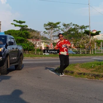 Runner Photo 8005227