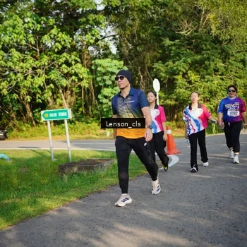 Runner Photo 8005238