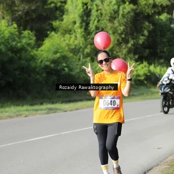 Runner Photo 8005253