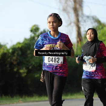 Runner Photo 8005300