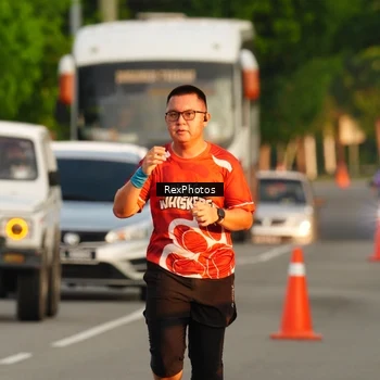 Runner Photo 8005320