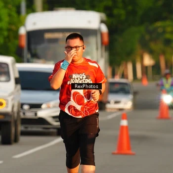 Runner Photo 8005331