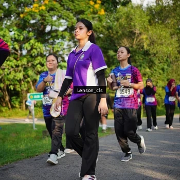 Runner Photo 8005378