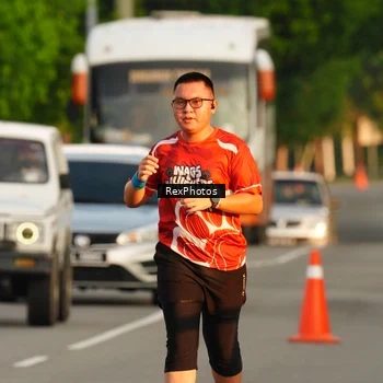 Runner Photo 8005379