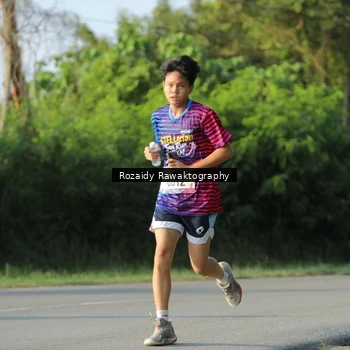 Runner Photo 8005380