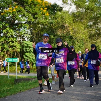 Runner Photo 8005396