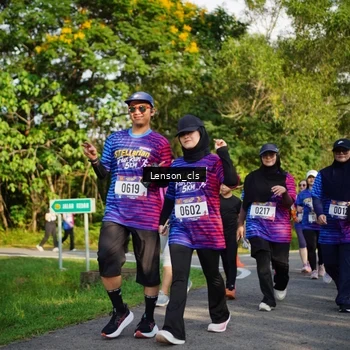 Runner Photo 8005398