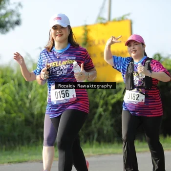 Runner Photo 8005401