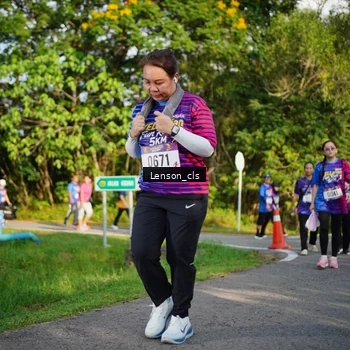 Runner Photo 8005405