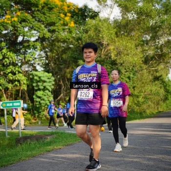 Runner Photo 8005416