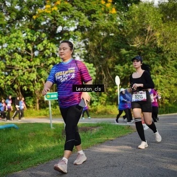 Runner Photo 8005428