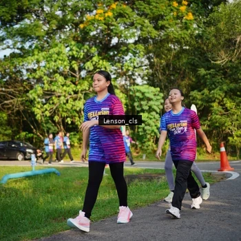 Runner Photo 8005438