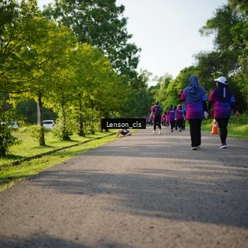 Runner Photo 8005443
