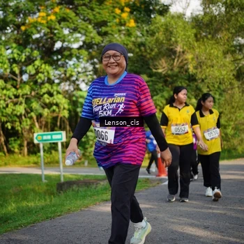 Runner Photo 8005450