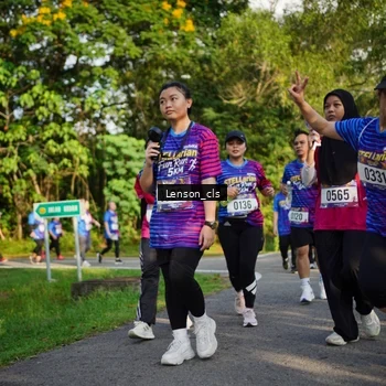 Runner Photo 8005459