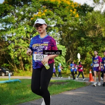 Runner Photo 8005478