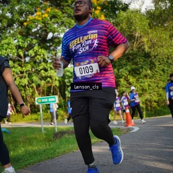 Runner Photo 8005484