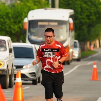 Runner Photo 8005493