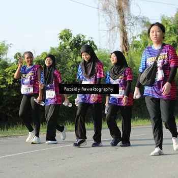Runner Photo 8005494