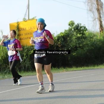 Runner Photo 8005506