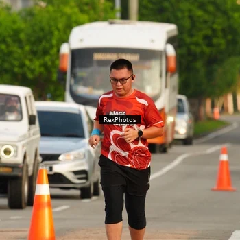 Runner Photo 8005521