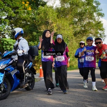 Runner Photo 8005528