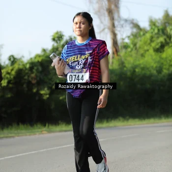 Runner Photo 8005537